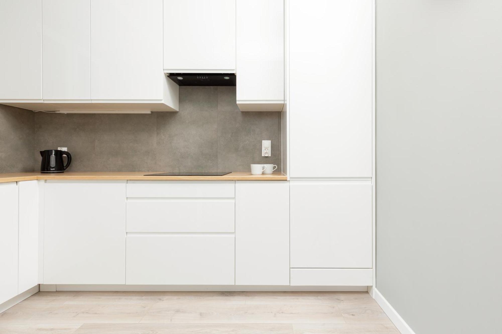 Central Apartment Emilii Plater By Noclegi Renters Варшава Екстериор снимка