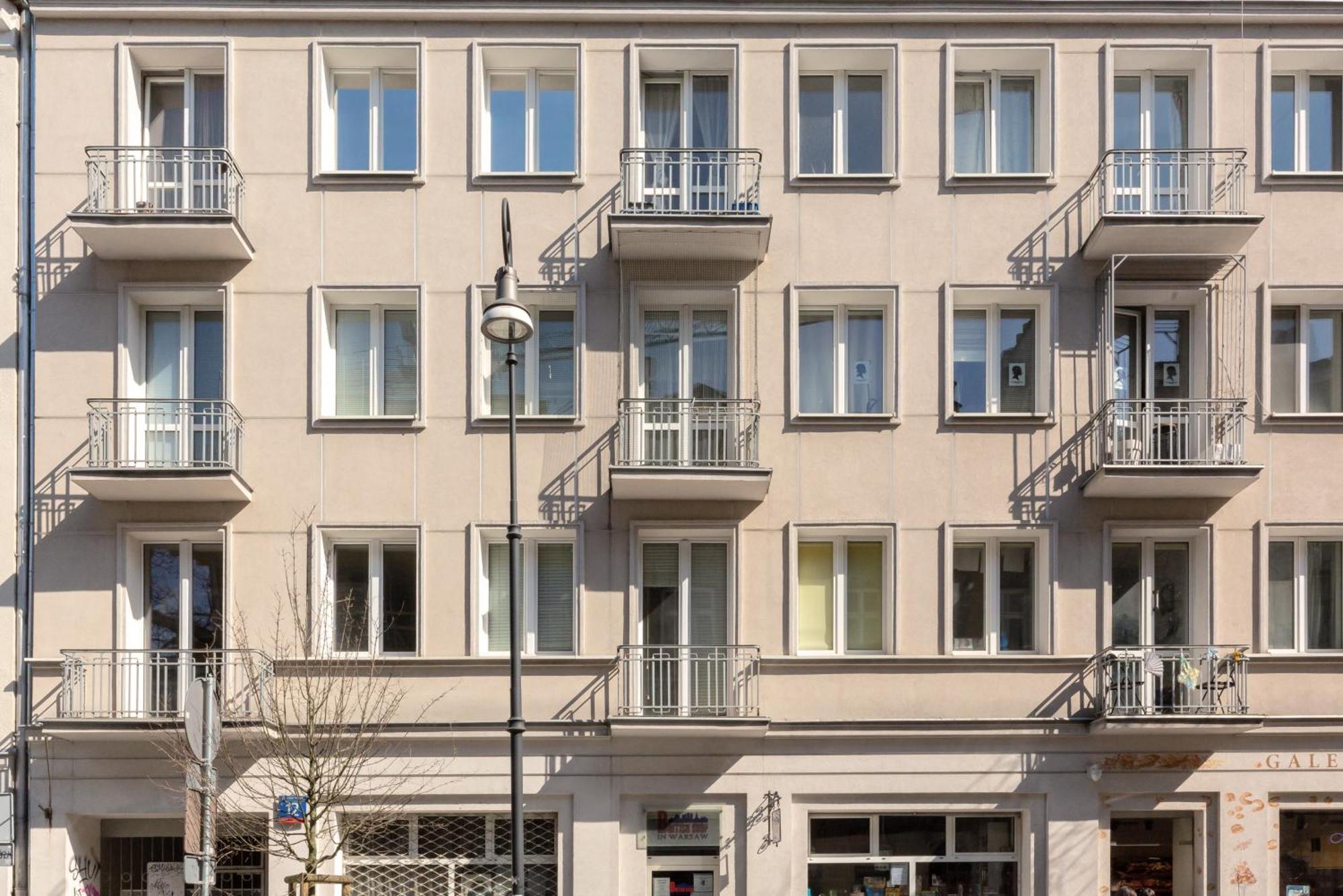 Central Apartment Emilii Plater By Noclegi Renters Варшава Екстериор снимка